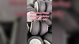 Życie codzienne fabryki resorów pneumatycznych